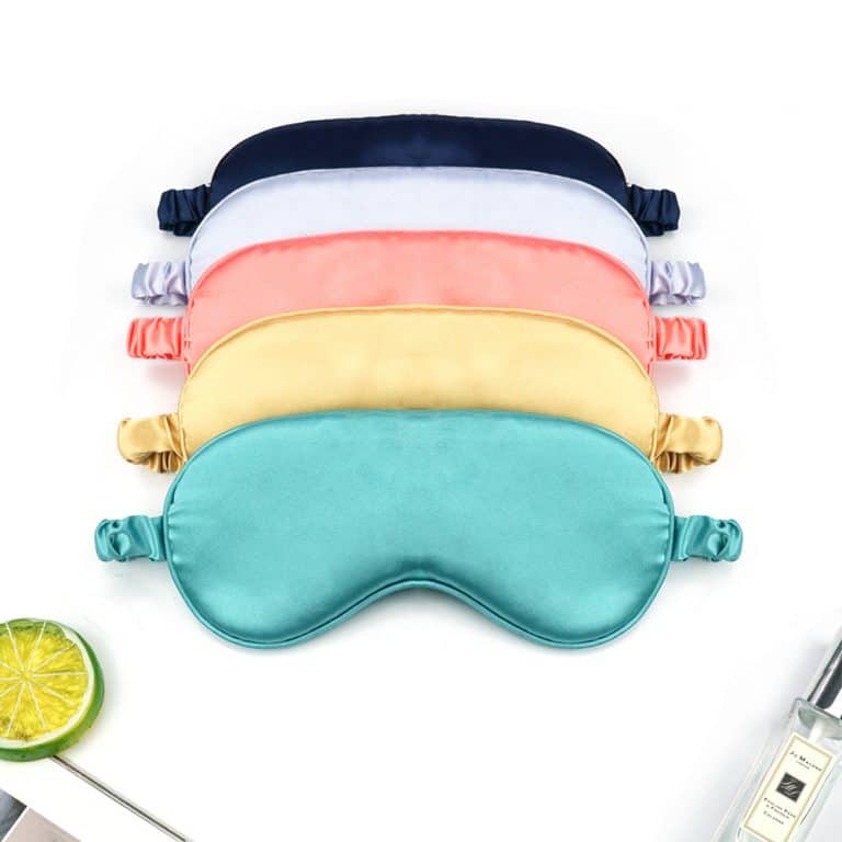 Masque yeux nuit soie 1