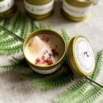 Bougie avec pierre lithothérapie et fleurs séchées 8
