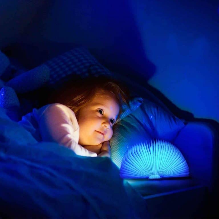 Lampe en forme de livre ouvert 6
